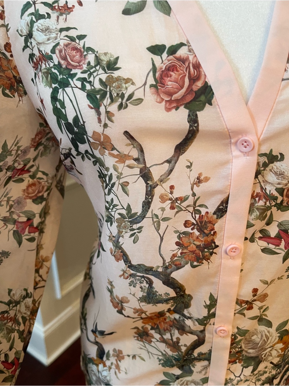 Alice +Olivia Charis Floral Pink Blouse in Sunset Grove English Rose Sz L NWT - Picture 14 of 16